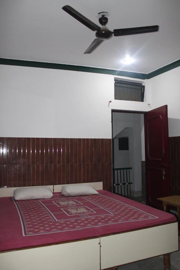 Laxmi Lodge Rishīkesh Eksteriør bilde