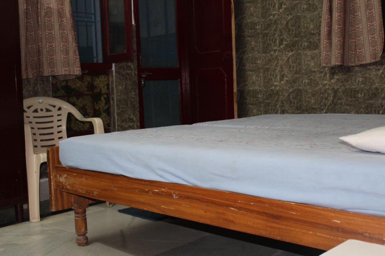 Laxmi Lodge Rishīkesh Eksteriør bilde
