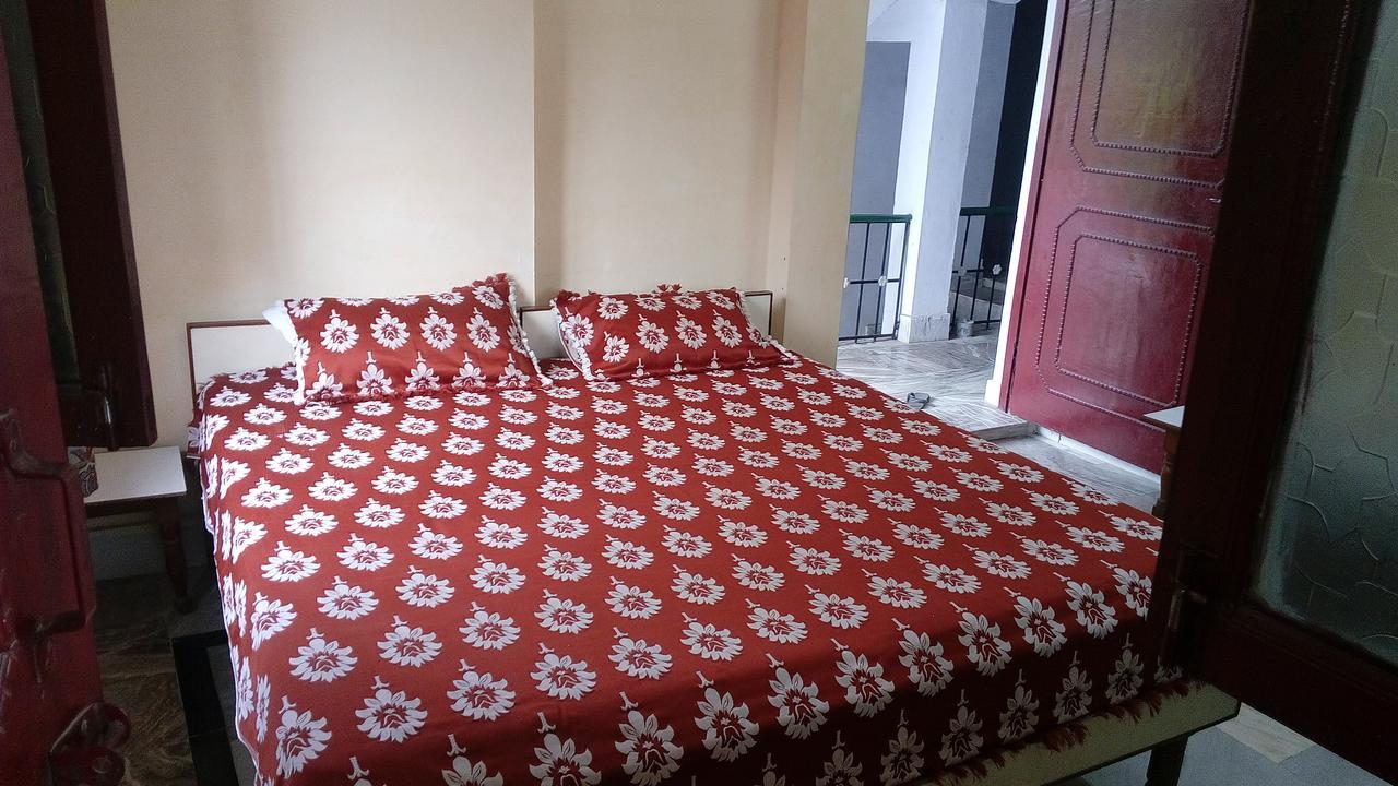 Laxmi Lodge Rishīkesh Eksteriør bilde